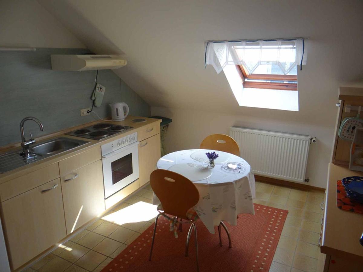 Ferienwohnungen Luttmann Ausblick Pur Bad Pyrmont Buitenkant foto